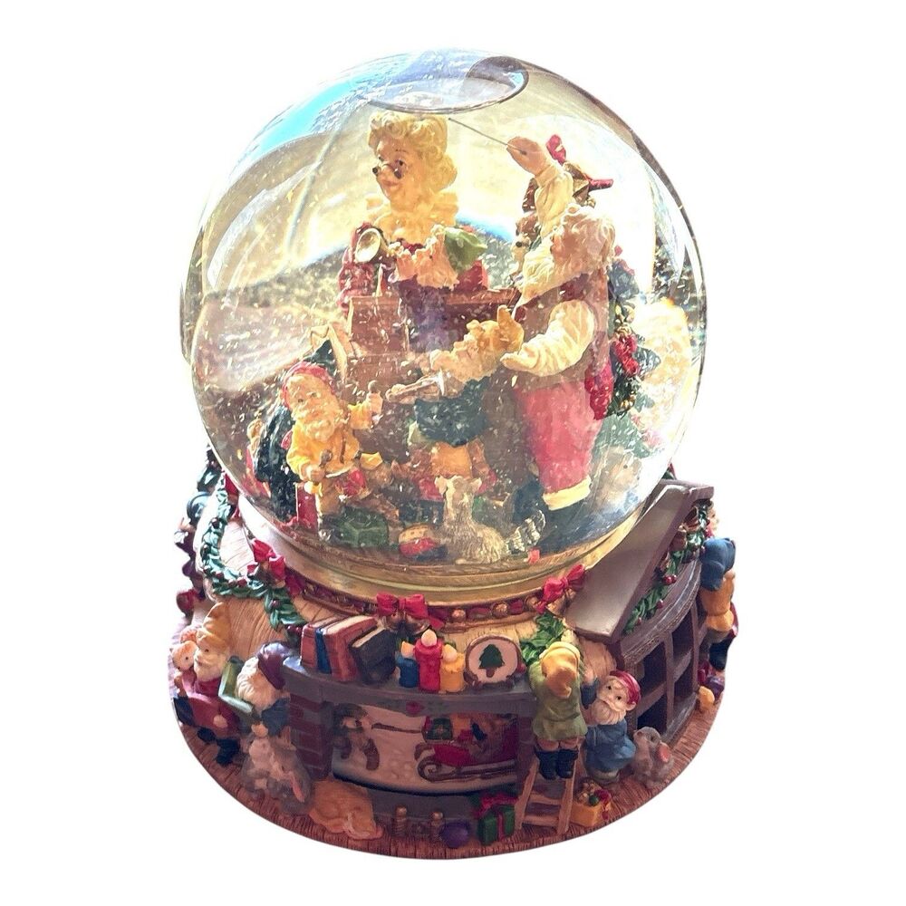 VTG  Kirkland Christmas Deck the Halls Musical Water Snow Globe w/ Rotating Base
